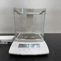 Sartorius Analytical Balance image 2